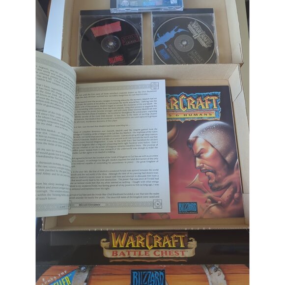 WarCraft Battle Chest (Windows PC/Mac) 1996 3 CD set with guides - Picture 2 of 5